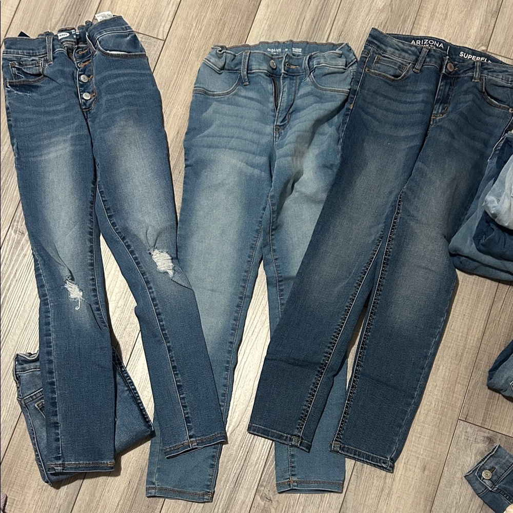 Old Navy Kids Denim Jeans - Blue Assortment - Picture 2 of 7